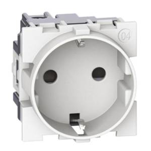 LEGRAND LNOW UTICNICA 2P+E SUKO BIJELA 16 A 250 V 2M KW4141