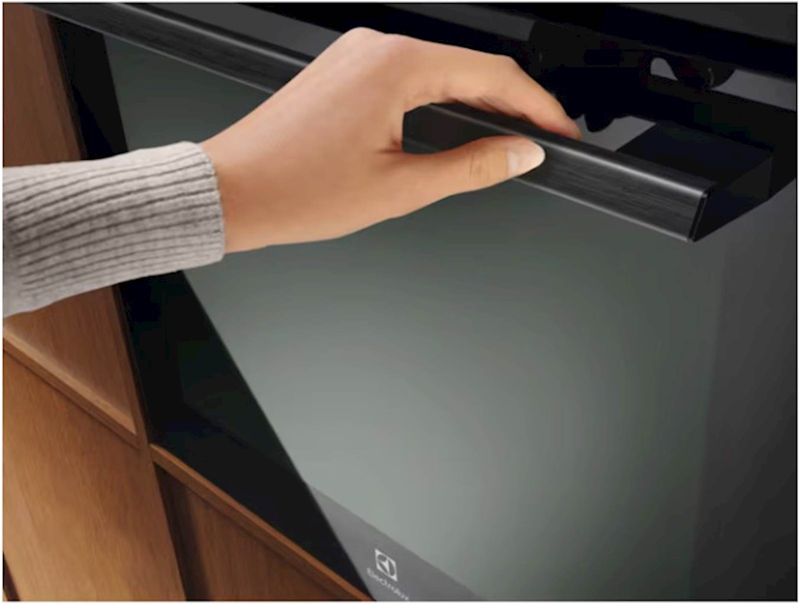 Ugradbena pećnica ELECTROLUX LOX8P87WZ